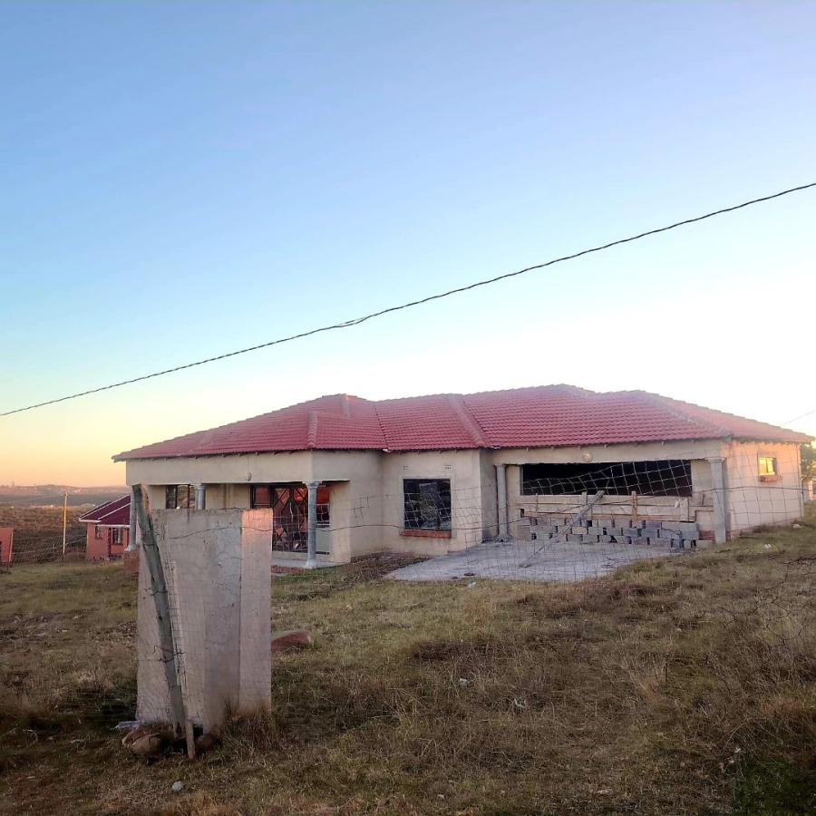 4 Bedroom Property for Sale in East London Rural Eastern Cape
